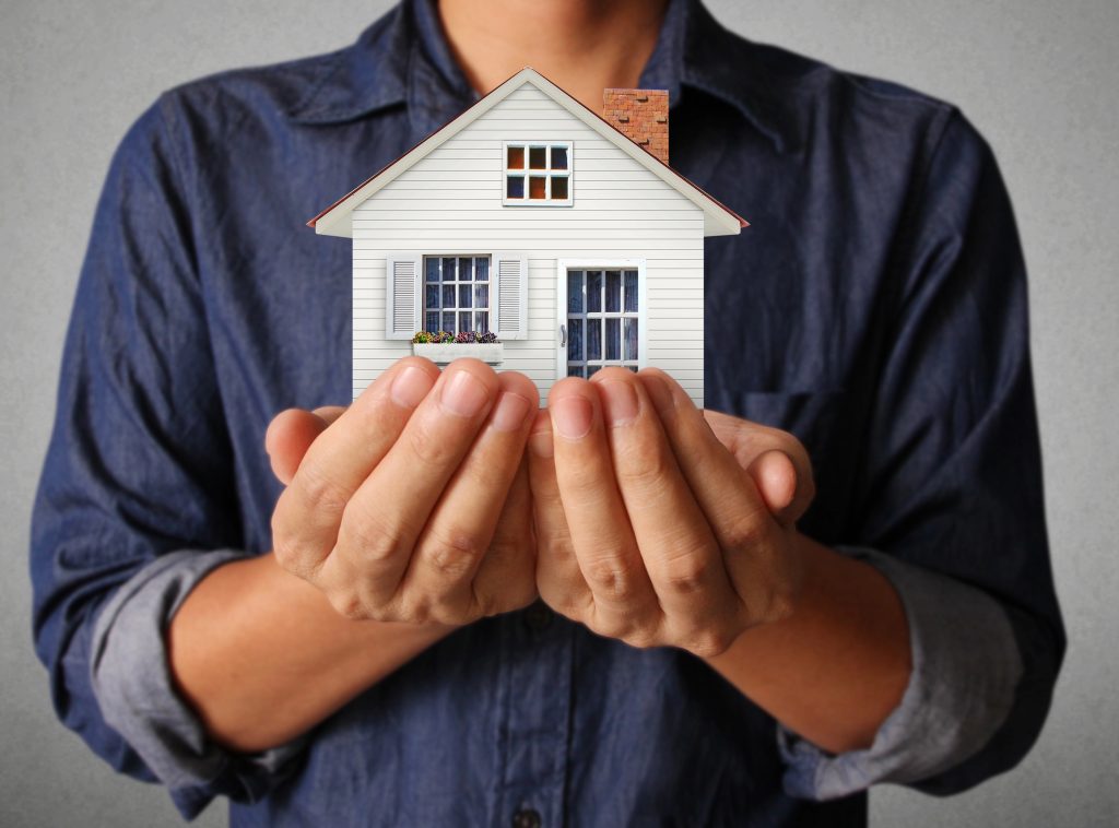 Can a trustee live in a trust property in California?